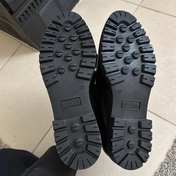 Sezane Amy Loafers Black New without box. Never worn. Wrapping still on loafers. - Picture 10 of 11